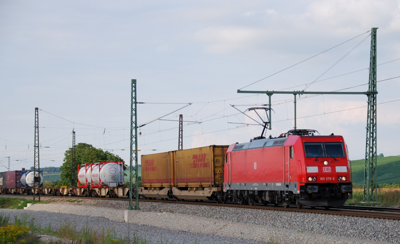 185 379-5, aufgenommen am 30.07.11, bei Auggen.