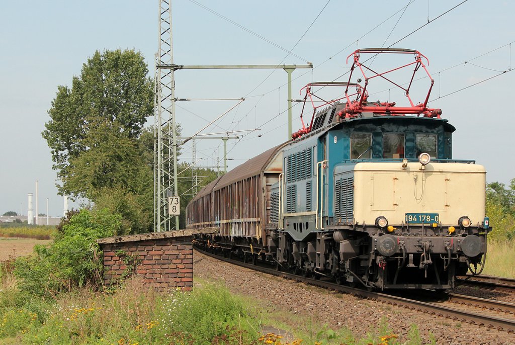 194 178-0 am Henkelzug in Porz Wahm am 16.09.2011