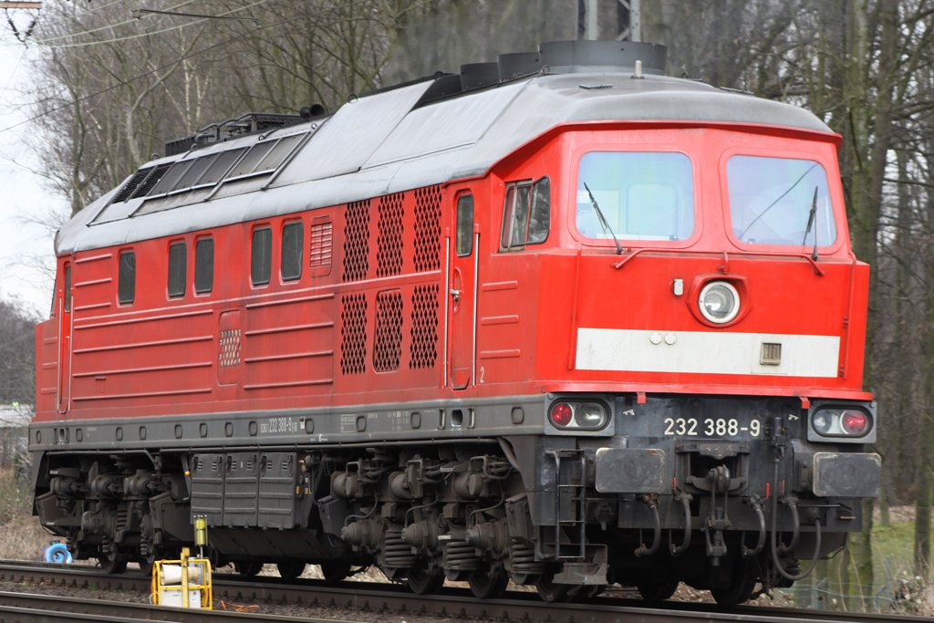 232 388-9 in Duisburg-Neudorf am 20.03.10 