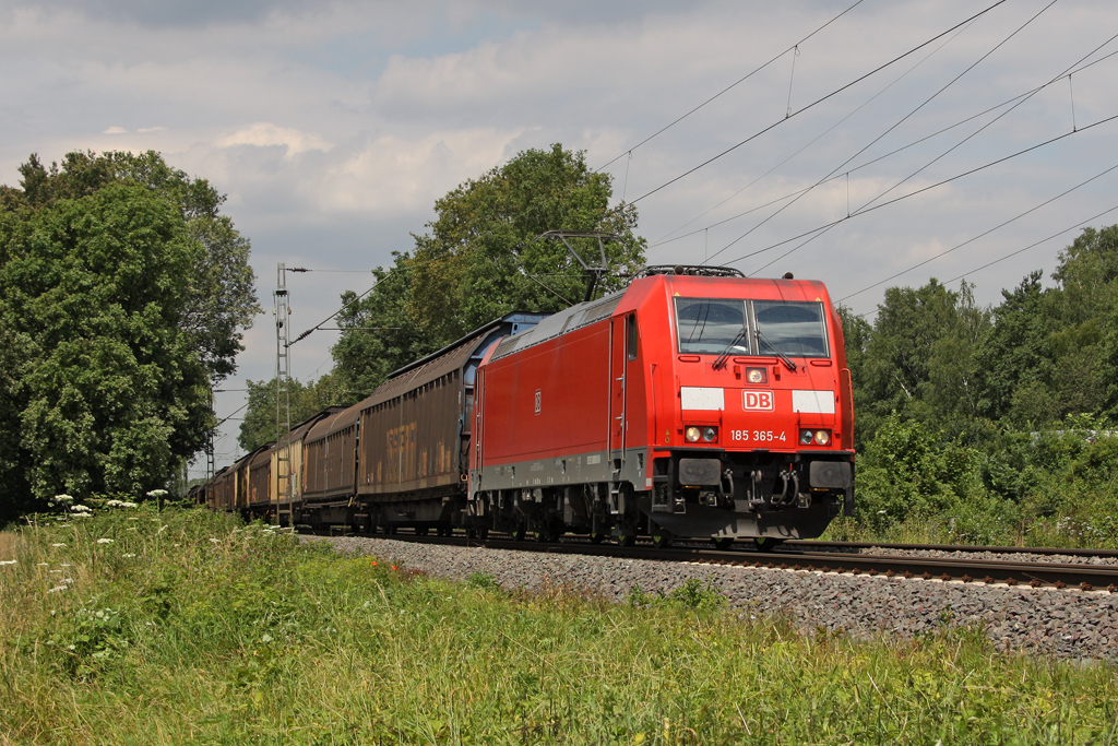 Die 185 365-4 in Ratingen Tiefenbroich am 03,07,12