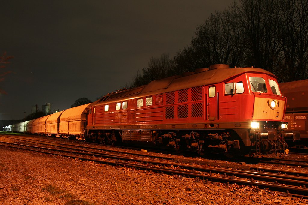 Die 232 909-2 in Dornap-Hahnenfurth am 18.11.09 