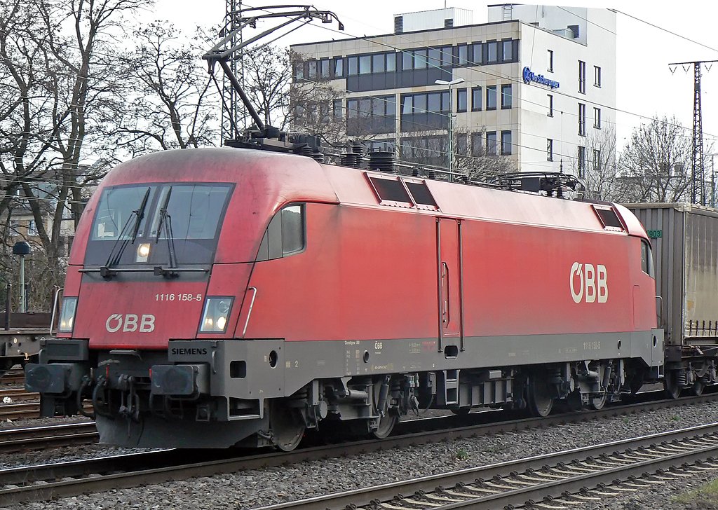 �BB 1116 158-5 mit gem. Gz. in K�ln West am 18.3.2010