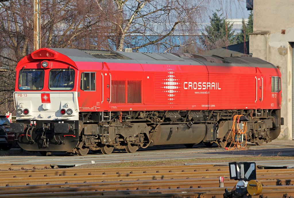 PB13 der Crossrail, abgestellt bei der HGK im Werk Vochem am 20.02.2011