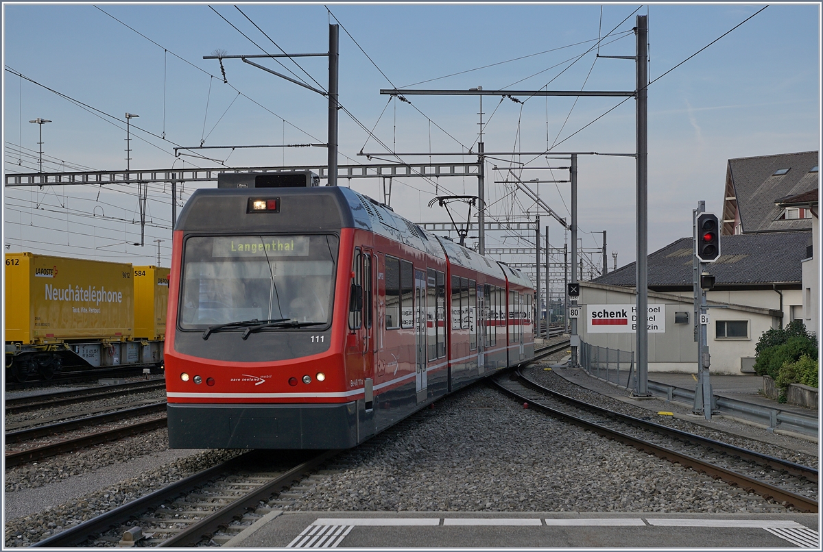 Der asm Be 4/8 111 von Solothurn nach Langenthal erreicht Oensingen.

10. August 2020