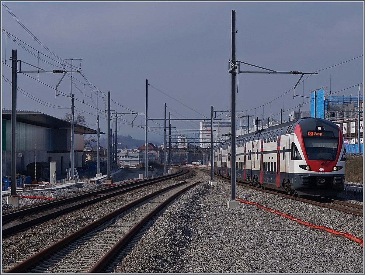 Der SBB RABe 511 019 bei der Durchfahrt in Prilly-Malley.
9. Feb. 2018