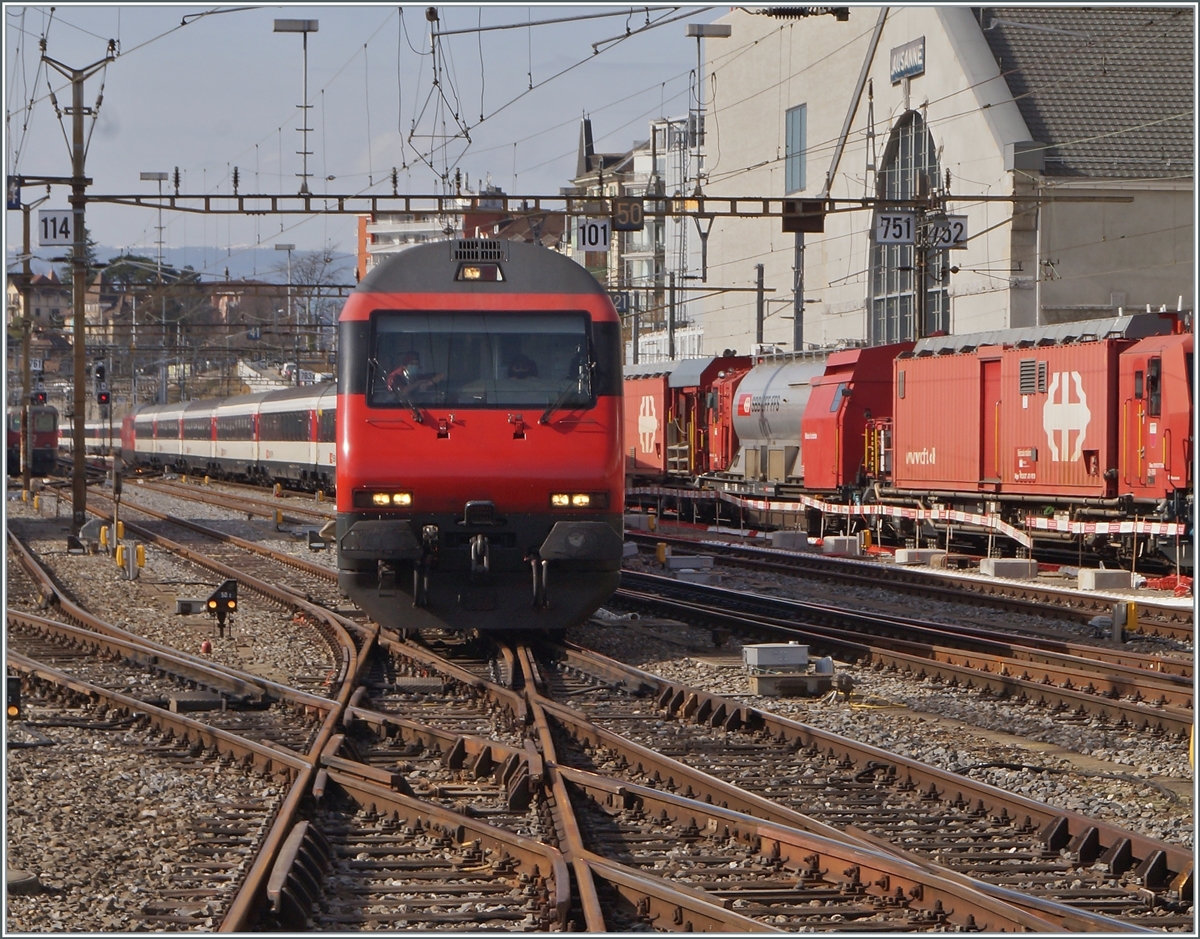Der Zug kommt... 
Lausanne, 19.12.2021