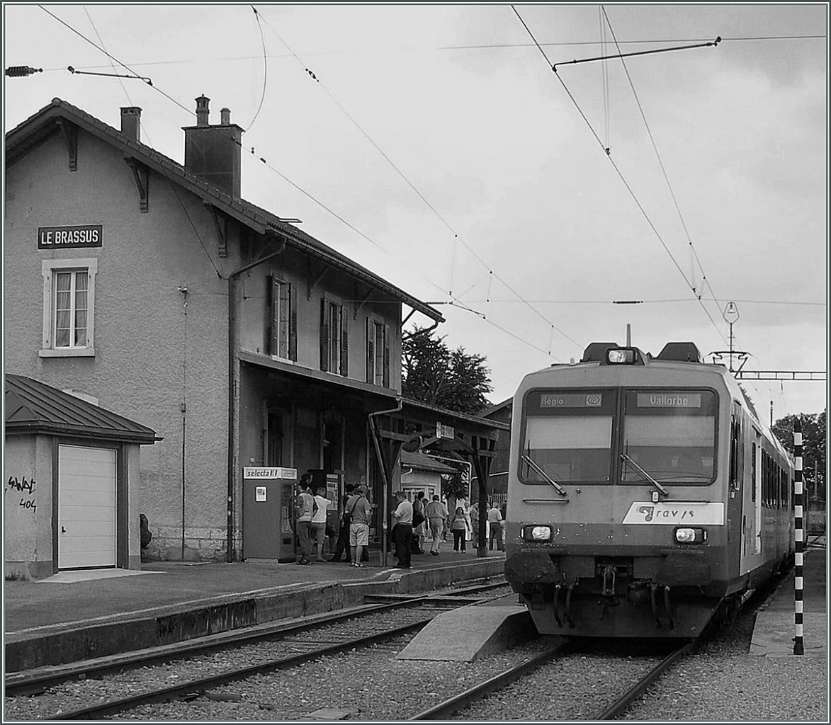 Ein TRAVYS NPZ in der alten Station von Le Brassus. Seit einigen Jahren wurde etwas n�rdlicher eine neue Station errichtet und somit die Strecke um ein paar hundert Meter gek�rzt. 
23. Juli 2006