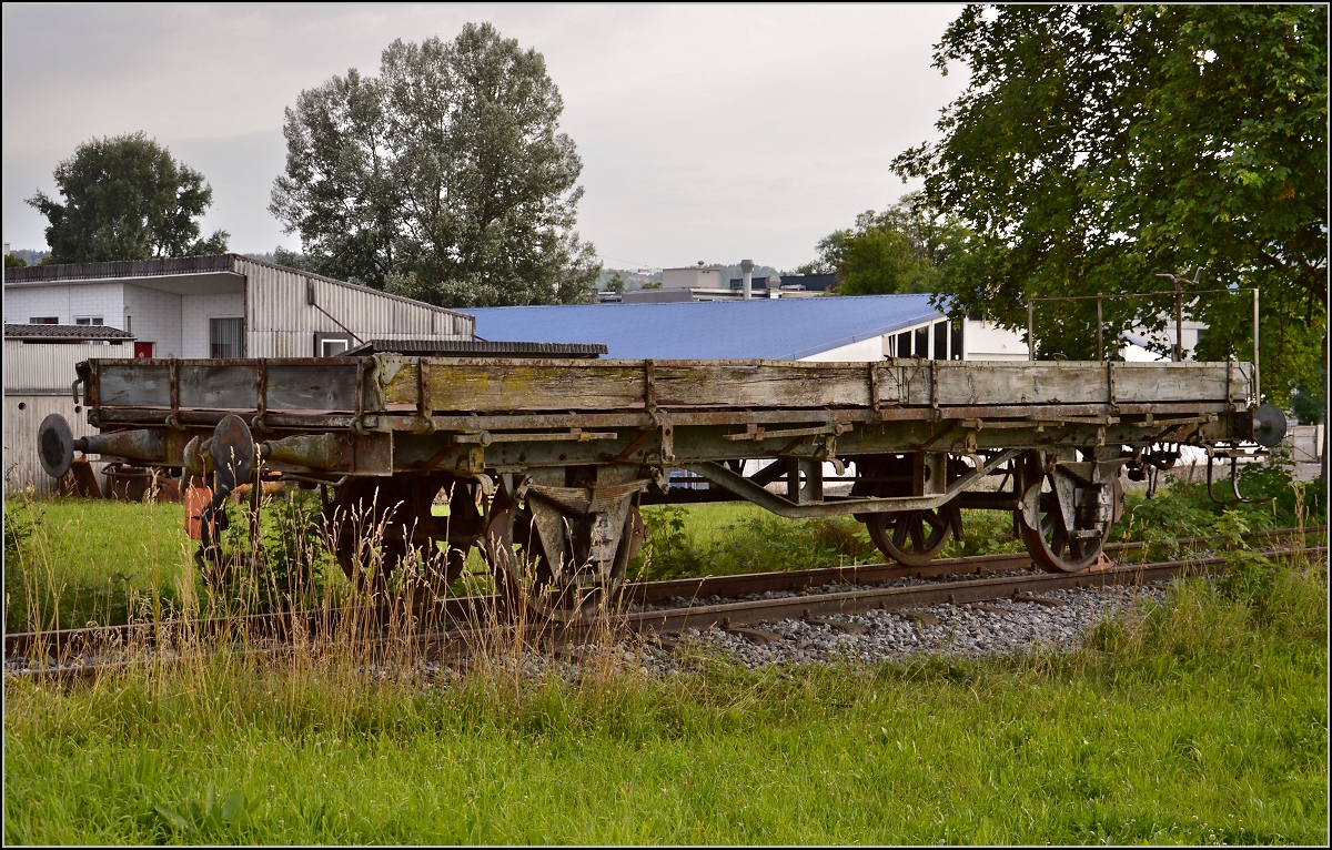 Güterwagen M4 257 Vorbesitzer RHB, 1898 gebaut durch die Ateliers de Construction in Man&ccedil;eau. Frauenfeld, Juli 2014.