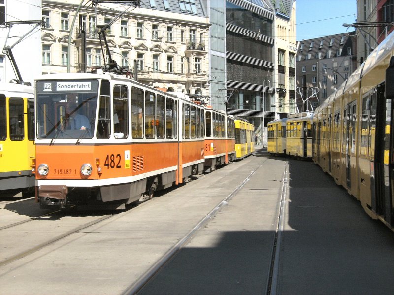 TATRA-Traktion am Hackschen Markt, 19.4.2009