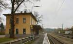 Blick von Norden nach S�den im Bahnhof A�ling.