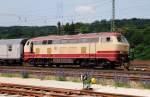217 001-7, aufgenommen am 29.06.10, bei der Durchfahrt durch Treuchtlingen.