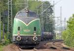 V200 053 mit Aluzug in Porz Wahn am 11.05.2011