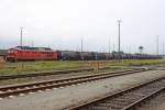 Die 233 662-6 in M�hldorf am 03,08,10