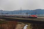Die CEWE-Fotobuch, 101 109-7, aufgenommen auf der Fahrt Richtung M�nchen am 03.04.12, kurz vor Burgau.