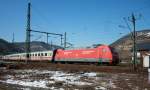 Eine 101er verl�sst gerade Bingen (Rhein) Bahnhof.