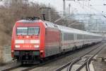 Die 101 095-8 in Wuppertal Vohwinkel am 12,03,10 