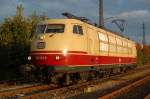 Die 103 222 der DB Systemtechnik im sch�nsten Abendlicht.
