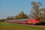 Immer wieder gern zu sehen, allerding wo m�glich schon einer der letzten fahrten der 110 284.