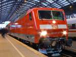 120 207-6 am RE9 in K�ln Hbf.