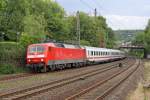 Die 120 102-9 in Wuppertal Sonnborn am 10,06,11