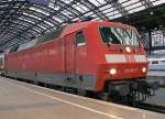 120 103-7 in K�ln Hbf am 02.05.2010