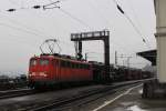 139 132-5 f�hrt mit neuen Autos am 6.1.11 durch R�desheim am Rhein
