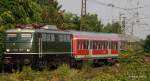 Unser Museumszug fuhr nicht wie von mir gedacht durch den Mainzer Hbf und so entstand am 12.07.2010 eine Aufnahme ohne viel Luft als der Zug Mainz Bischofsheim passierte.
