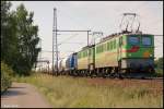 142 128-8 (EGP), 142 xxx-x (EGP) und 212 054-1 (EGP) in Dedensen-G�mmer am 13.8.2012.