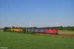 151 053-6 mit dem KT 50569 von Maschen Rbf nach Ingolstadt Nord Ubf am 02.08.2013 bei Ramelsloh.