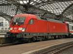 182 006-7 am IC2022 in K�ln Hbf.