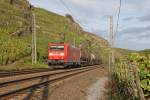 Die 185 200-3 in Winningen ( Mosel ) am 10,10,11