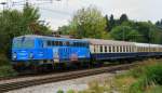 1042 520-8, Bahn Extra, aufgenommen bei der Durchfahrt durch A�ling, am 30.09.12.