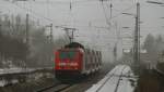146 206-8 schiebt ihren RE Ulm-Stuttgart durch den Bahnhof Westerstetten.