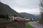425 038-6 mit dem RE 10816 von Koblenz nach M�nchengladbach am 17.03.2013 bei Erpel(Rhein).