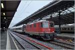 Mit dem Fahrplanwechsel Mitte Dezember endet in der Westschweiz der Planmässige Einsatz der Re 4/4 II vor Reisezüge.