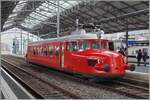 Für eine Extrazugfahrt von Rail One (l'emission ferroviarie suisse) konnte der SBB Historic Rote Pfeil RAe 2/4 1001 mit der UIC Nummer 094 85 75-91 001-3 in Lausanne bewundert werden.