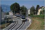 Der MVR ABeh 2/6 7505 verlässt St-Légier Gare, der Bahnhof ist nun (fast) fertig umgebaut und verfügt über eine nun gestreckt Gleisanlage mit längeren Überhohlgleisen und