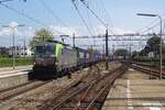Von Genua via die Schweiz (Lötschberg), Baden-Württemberg, entlang die Rhein nach Rotterdam-Kijfhoek fahrt am 18 Mai 2019 BLS 475 415 -ohne Lokwechsel! Am diesen Tag wurde die 475 418 in