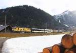 Am 4.Februar 2021 bestand der reguläre Zug auf der Linie in die Lenk aus den beiden GDe4/4 6003 und 6005, mit den Wagen BDs 220 - Bs 232 - BDs 224 dazwischen.