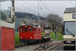 Die CEV HGe 2/2 N° 1 verlässt mit einem Dienstzug Blonay - und war schon klar, dass keiner der beiden Triebwagen auf Les Pleiades fahren würde.