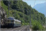 Der BLS BCFe 4/6 736 auf der Fahrt nach Brig kurz nach Lalden.
