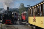 Viel Museumsbetrieb in Blonay: die G 2x 2/2 105 wartet auf die Abfahrt, der MCM Triebwagen (etwas verdeckt) wartet auf den späteren Einsatz und aus Chaulin erreicht der letzte Rivera Belle Epoque