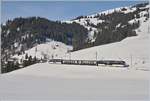 Nachdem dieser Zug jahrelang  GoldenPass Classic  hiess, wurde er in der Fahrplanperiode 2017/18 in  MOB Belle Epoque  umbenannt, um jetzt gültigen Fahrplan als  GoldenPass MOB Belle Epoque  zu
