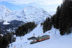 Bergbahn Lauterbrunnen - Mürren: Triebwagen 23 nähert sich von Mürren kommend Grütschalp.