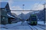 Der BLS RABe 535 105 (Lötschberger) wartet als RE 4371 Bern - Luzern in Trubschachen auf den Gegenzug.