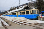 Die beiden ausrangierten Doppeltriebwagen 4002 und 4004 warten in Lenk auf ihr Schicksal. 4.Februar 2021