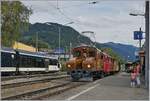 50 Jahre Blonay-Chamby: Die noch in RhB Diensten stehende und als Gastlok bei der Blonay-Chamby Bahn weilende Ge 2/2 161 auf grosser Fahrt: mit dem Bernina Bahn ABe 4/4 35 wartet die kleine
