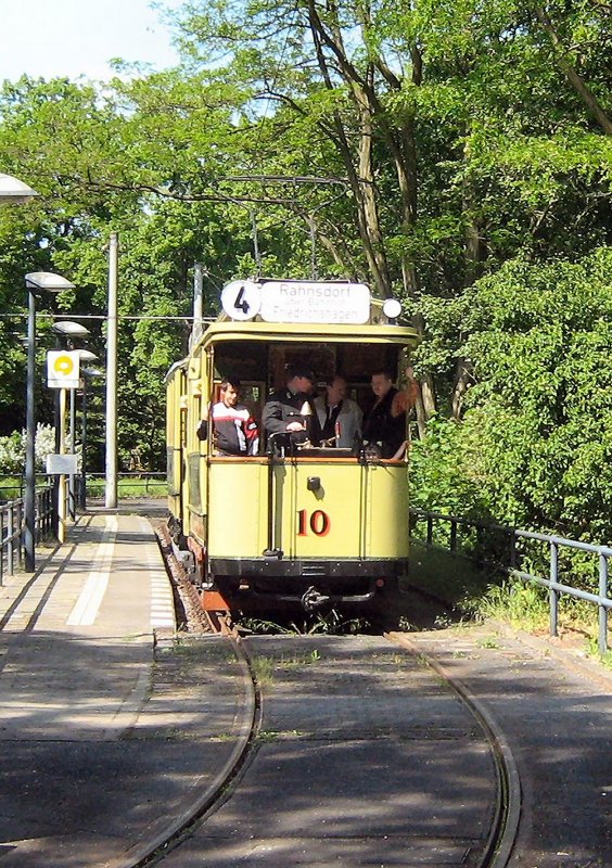 Vor der Weiterfahrt nach Rahnsdorf �ber S-Bhf Fiedrichshagen